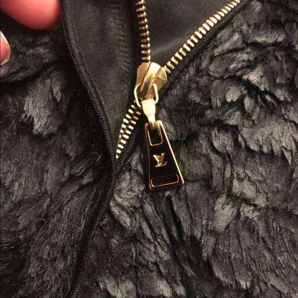 Authentic LV midi skirt - Picture 6 of 16